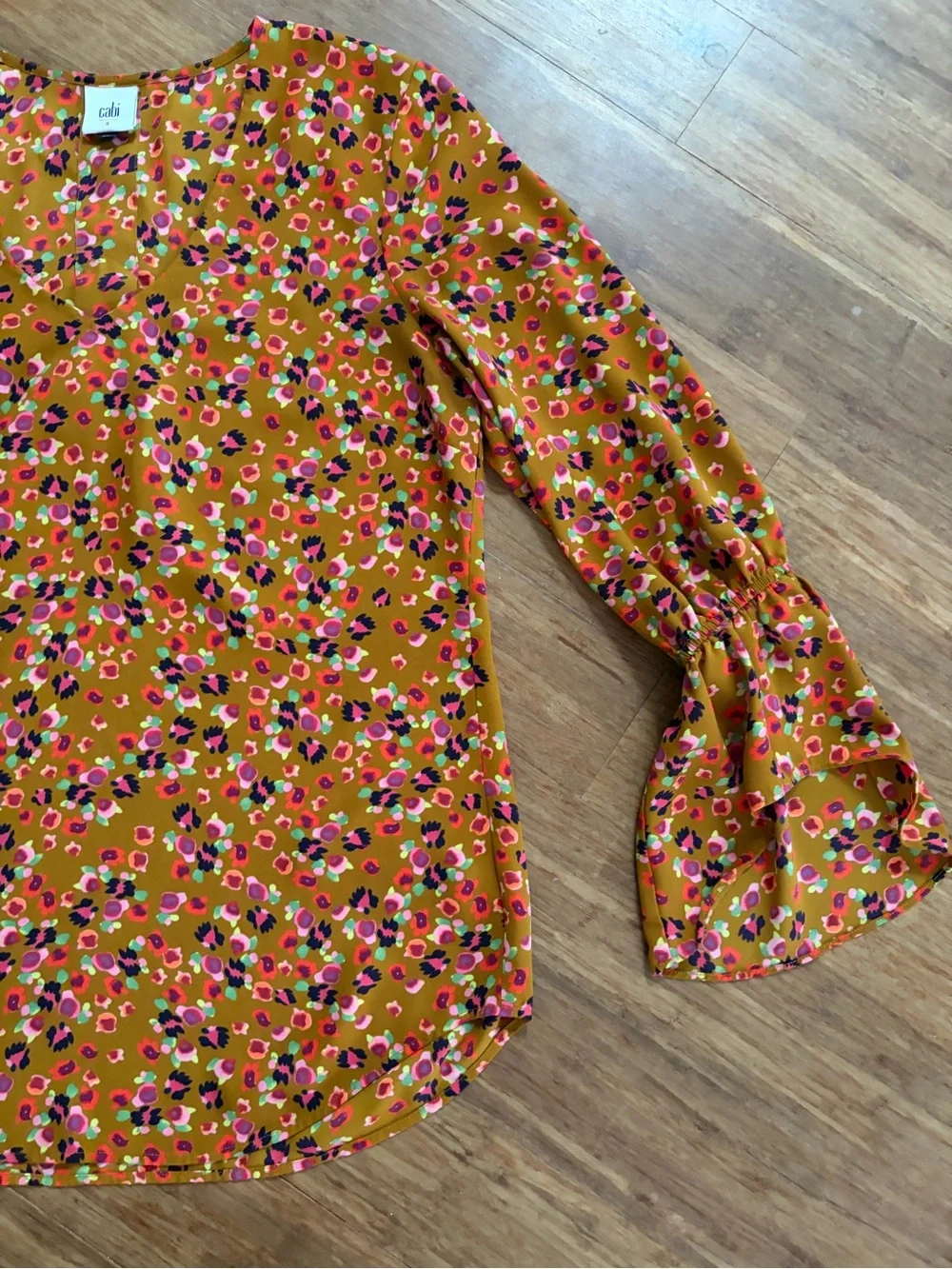 Cabi Burnished Blouse, sz S - Picture 4 of 5